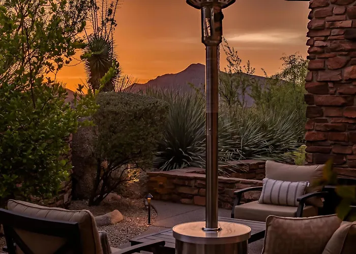 Family 4br Oasis With Pool And Modern Living * Scottsdale