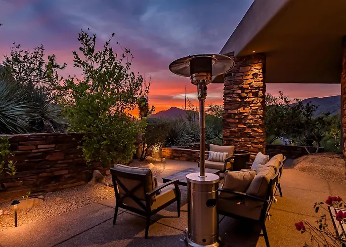 Family 4br Oasis With Pool And Modern Living Dom wakacyjny