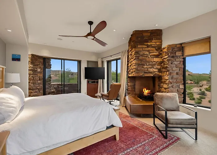 Dom wakacyjny Family 4br Oasis With Pool And Modern Living Scottsdale